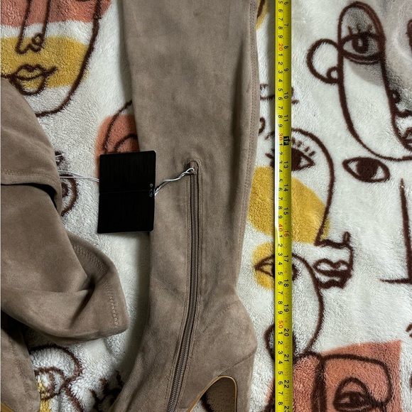 High Boots forever 21 - Picture 9 of 9